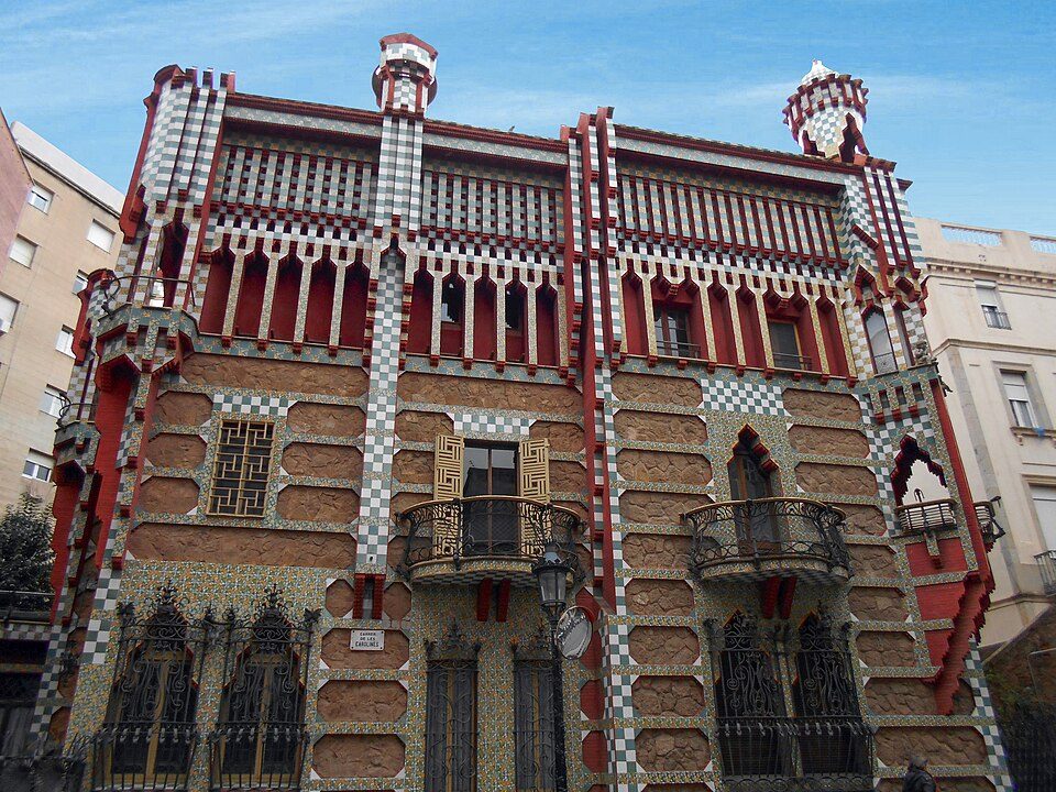 Casa Vicens de Antoni Gaudí — primera obra en Gràcia 1883 Barcelona